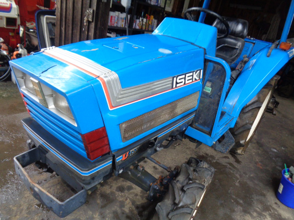 Iseki TA215F