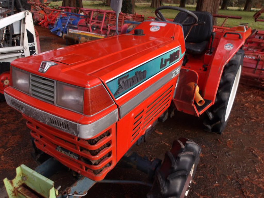 Kubota L1-185D