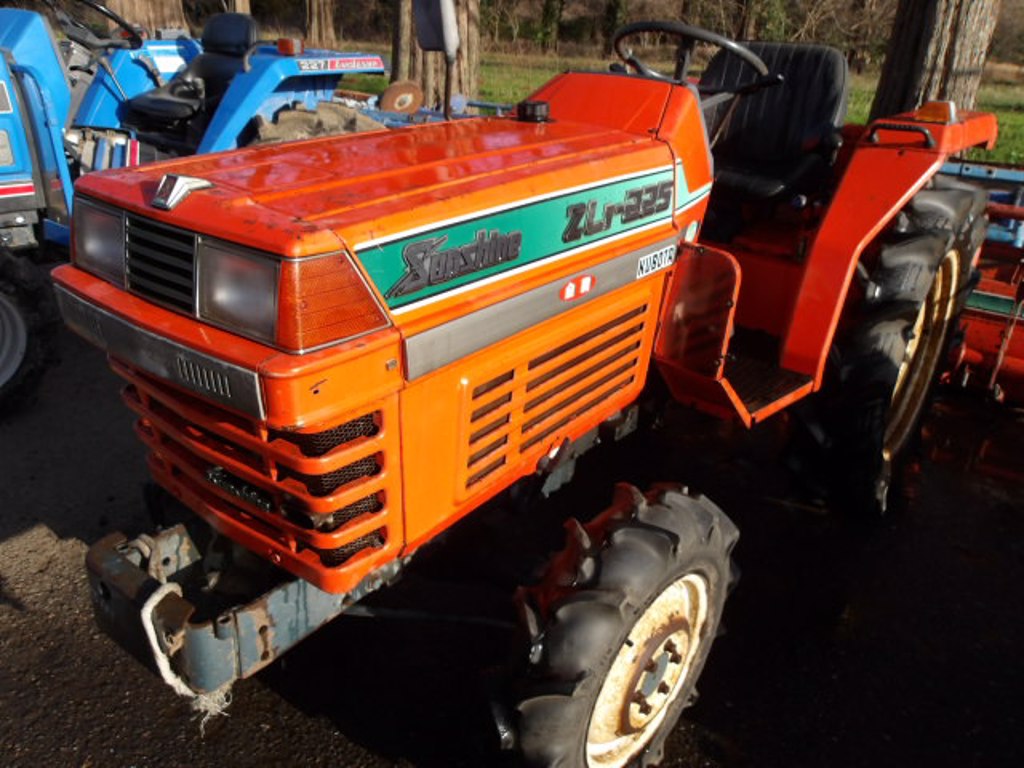 Kubota L1-225D
