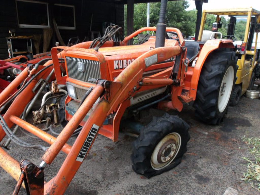 Kubota L3202DT