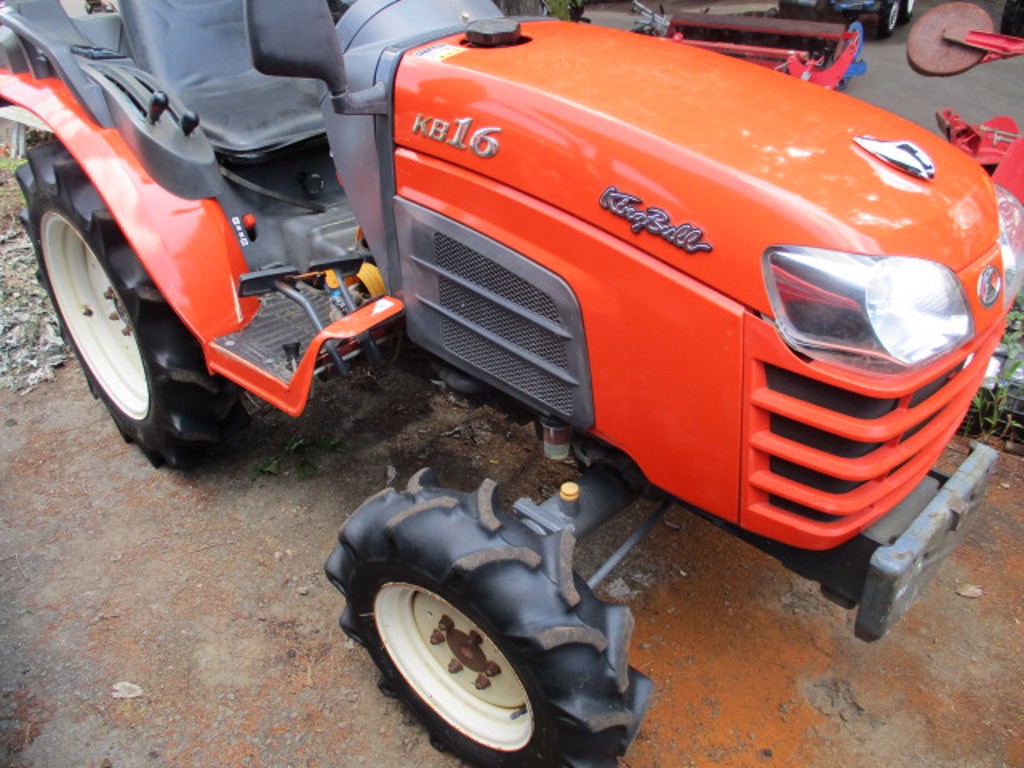 Kubota KB16