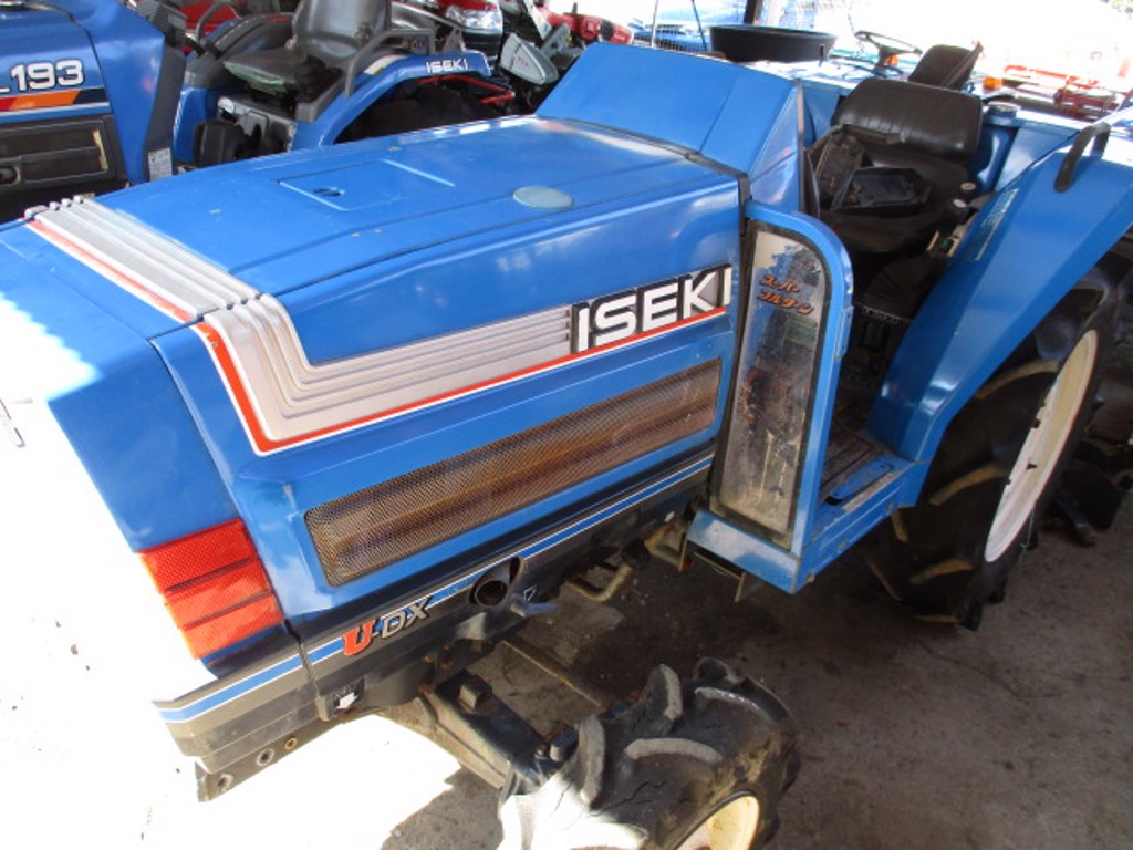 Iseki TA215F