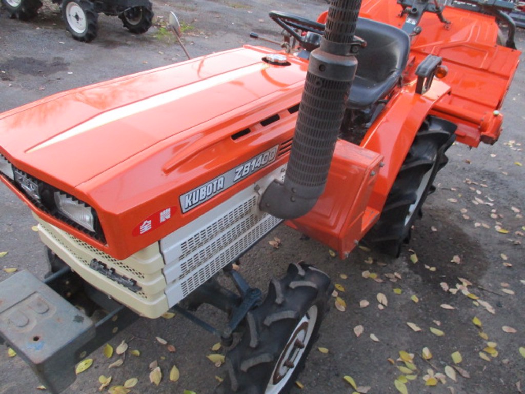 Kubota B1400DT