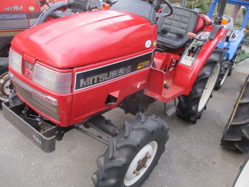 Mitsubishi MT185D