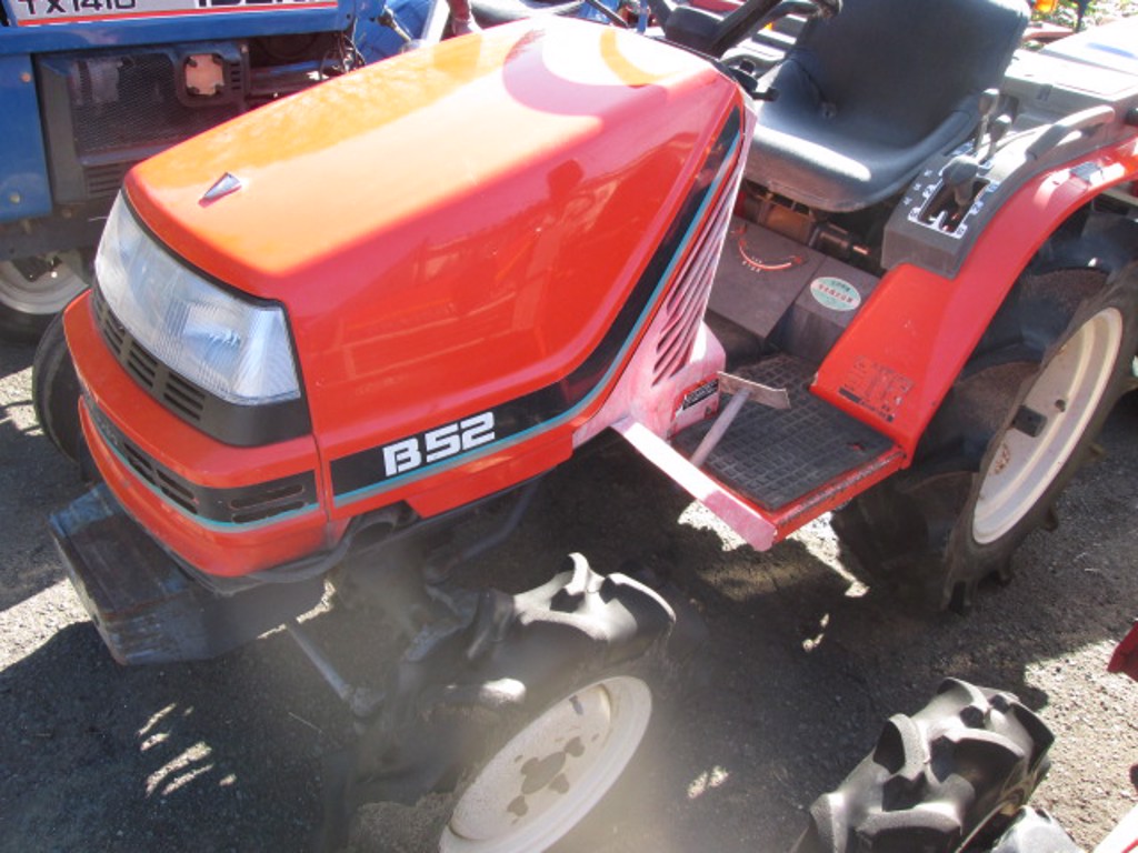 Kubota B52