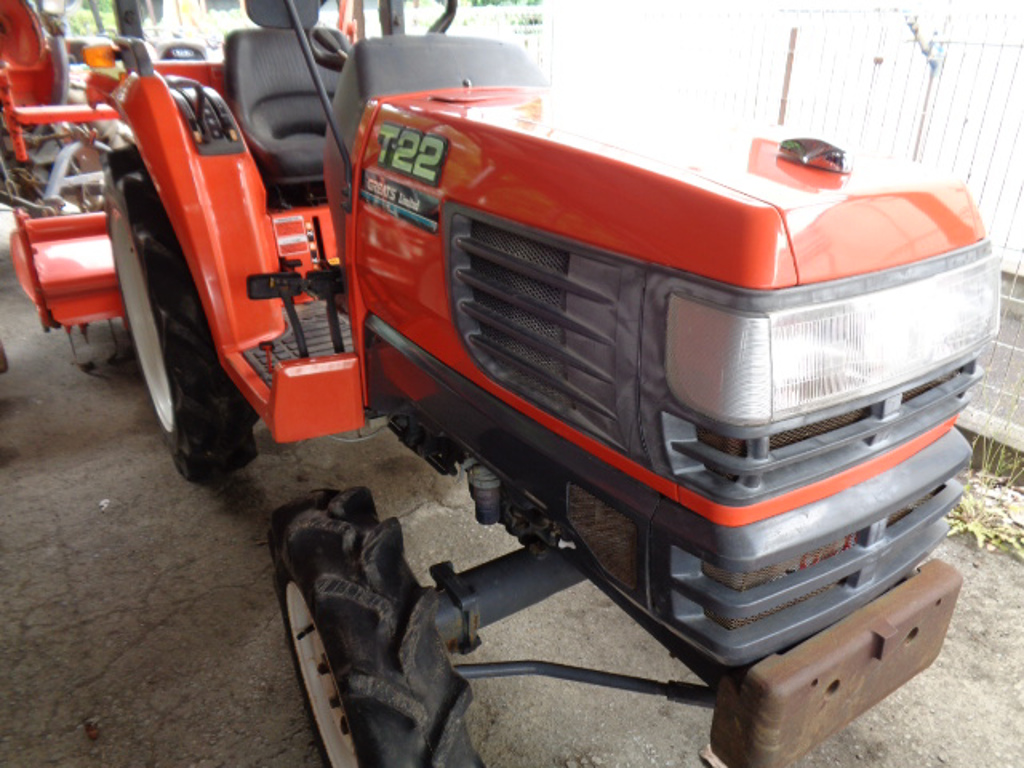 Kubota T22