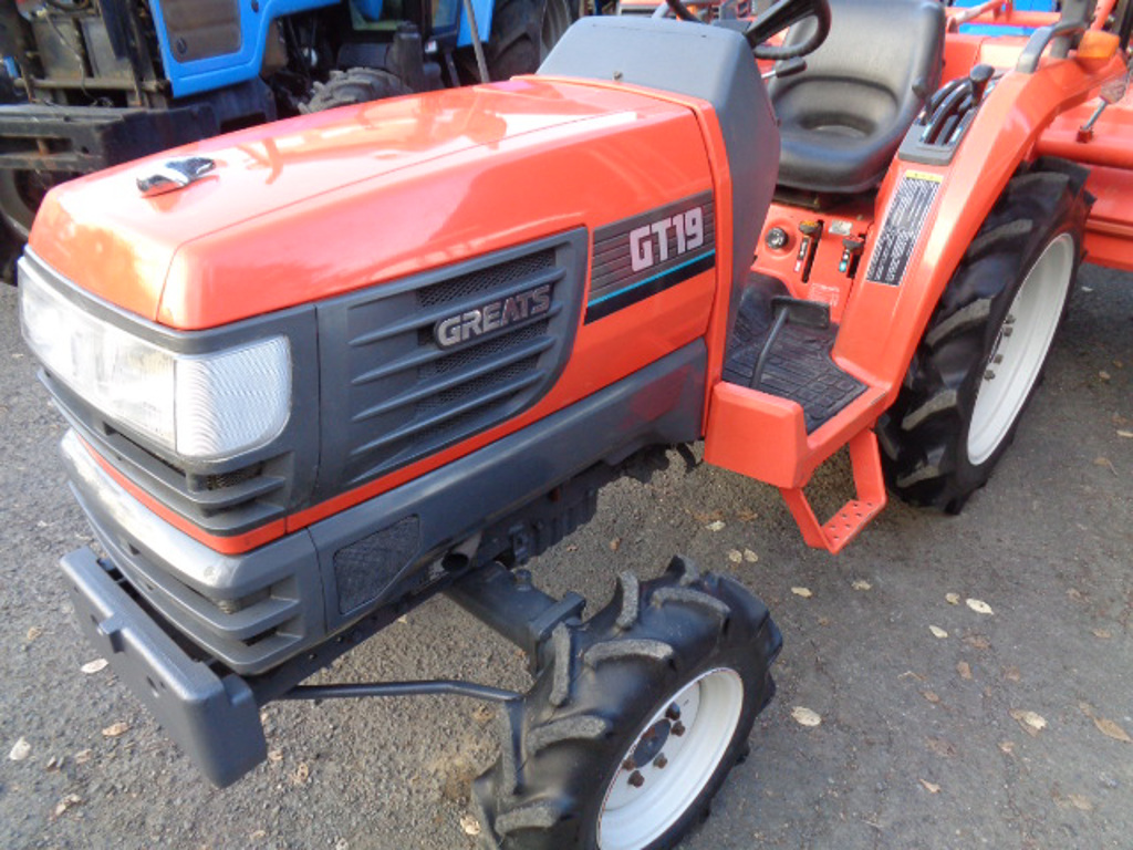 Kubota GT19