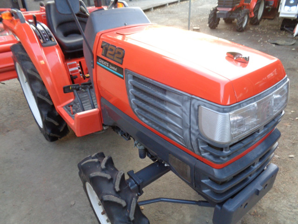 Kubota T22