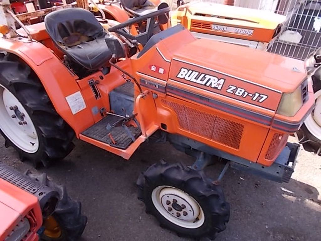 Kubota B1-17D