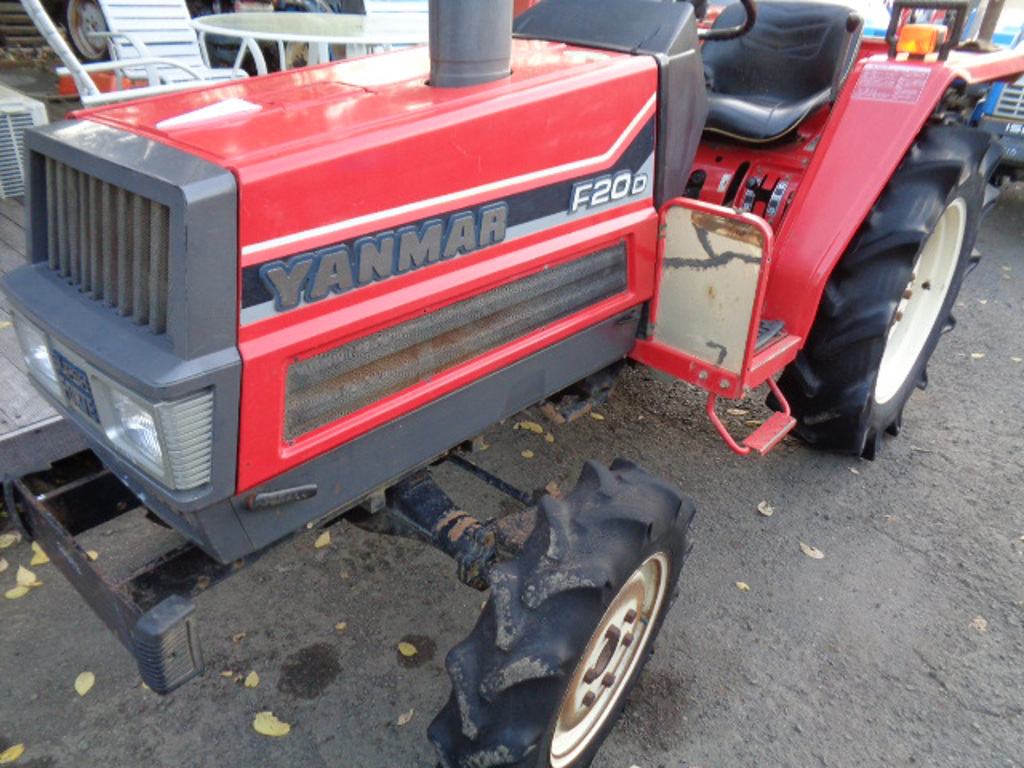 YANMAR F20D